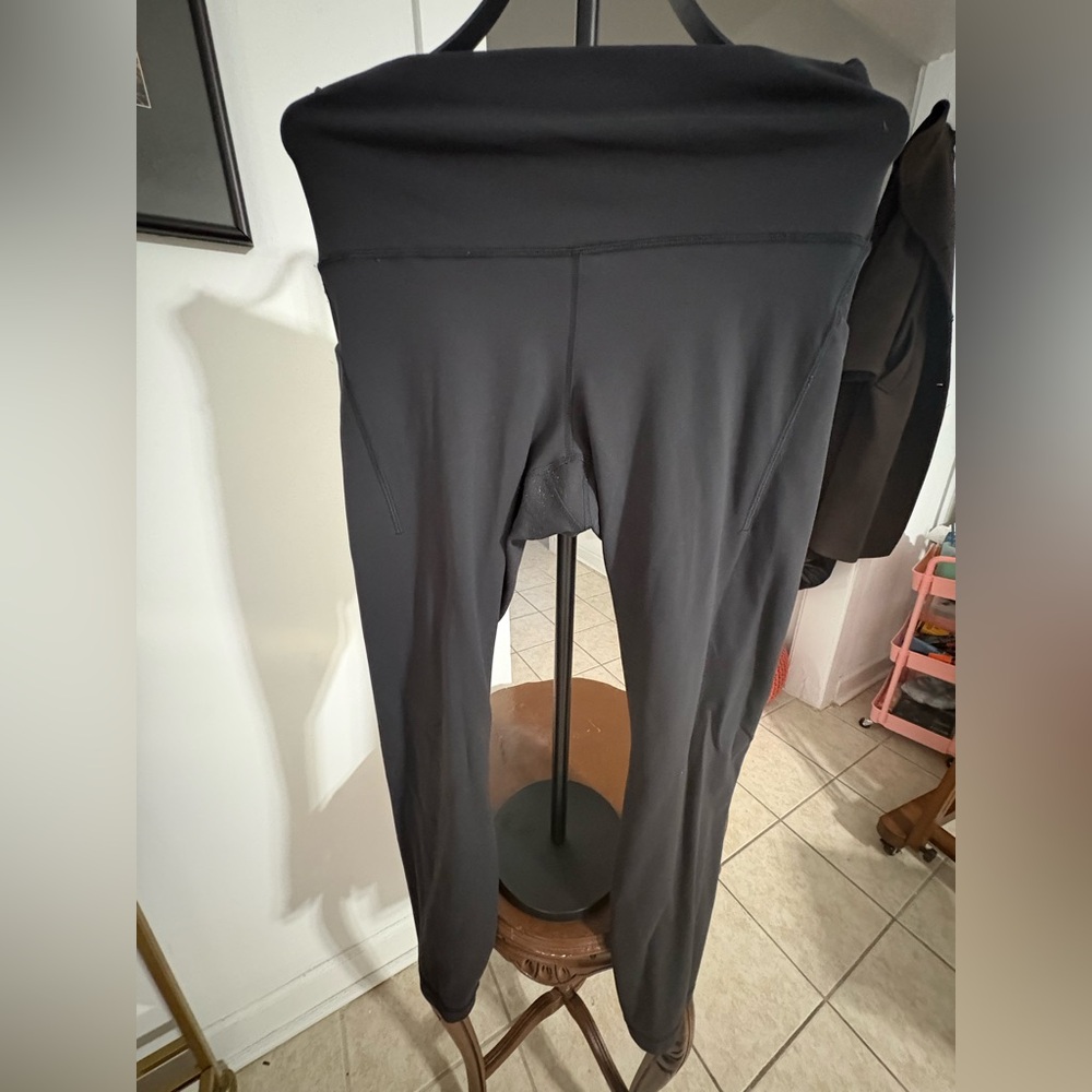 Lululemon athletica Black High-Rise Leggings barely worn.